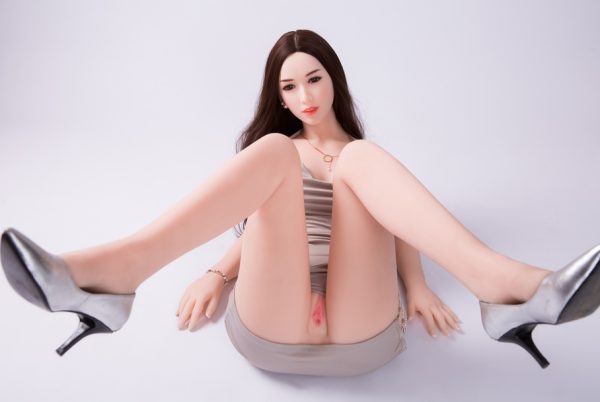 Kunstvoll Gemacht Frech Positioniert Real Doll mit Augenzwinkern – Bild 7